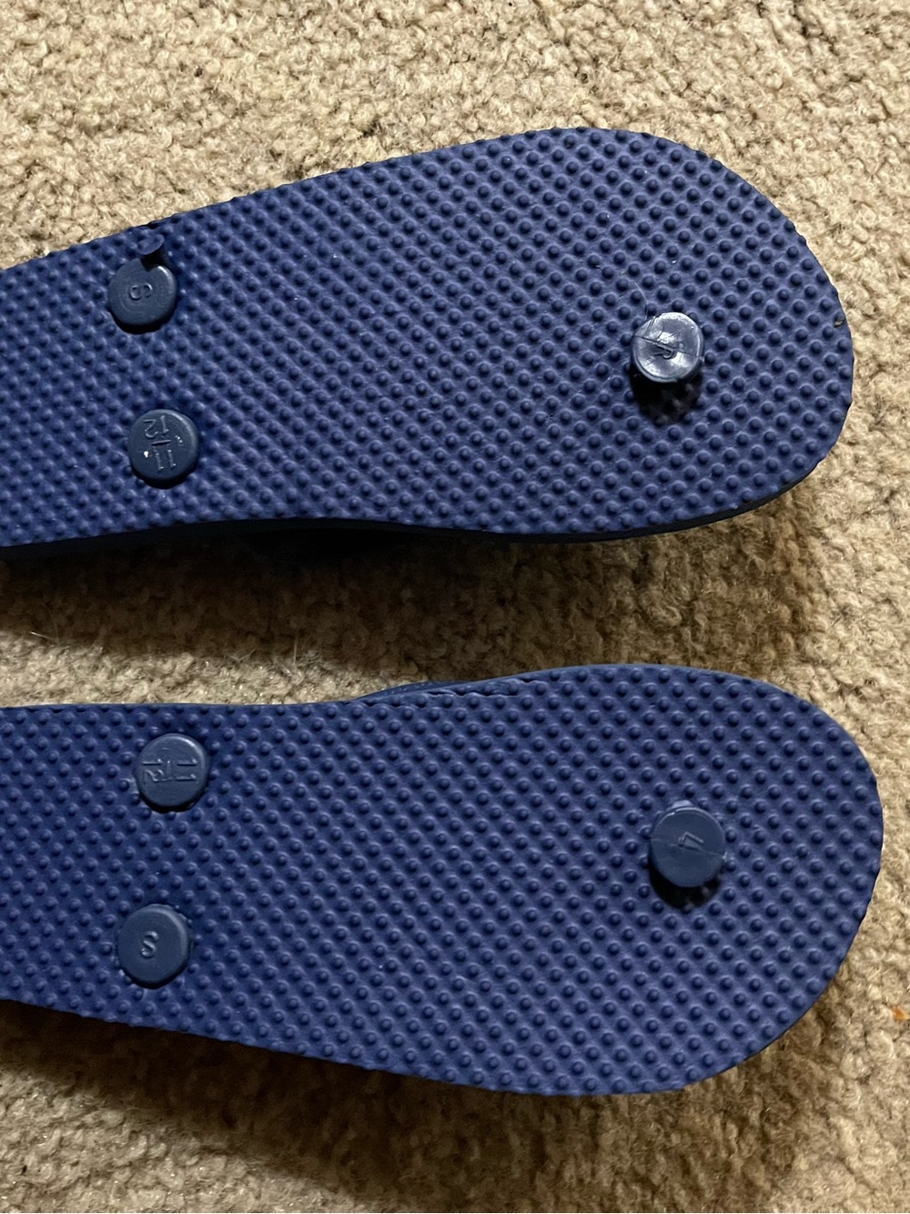 Kids Blue Shark Print Flip Flops. Size 10/11. New! - Picture 2 of 2
